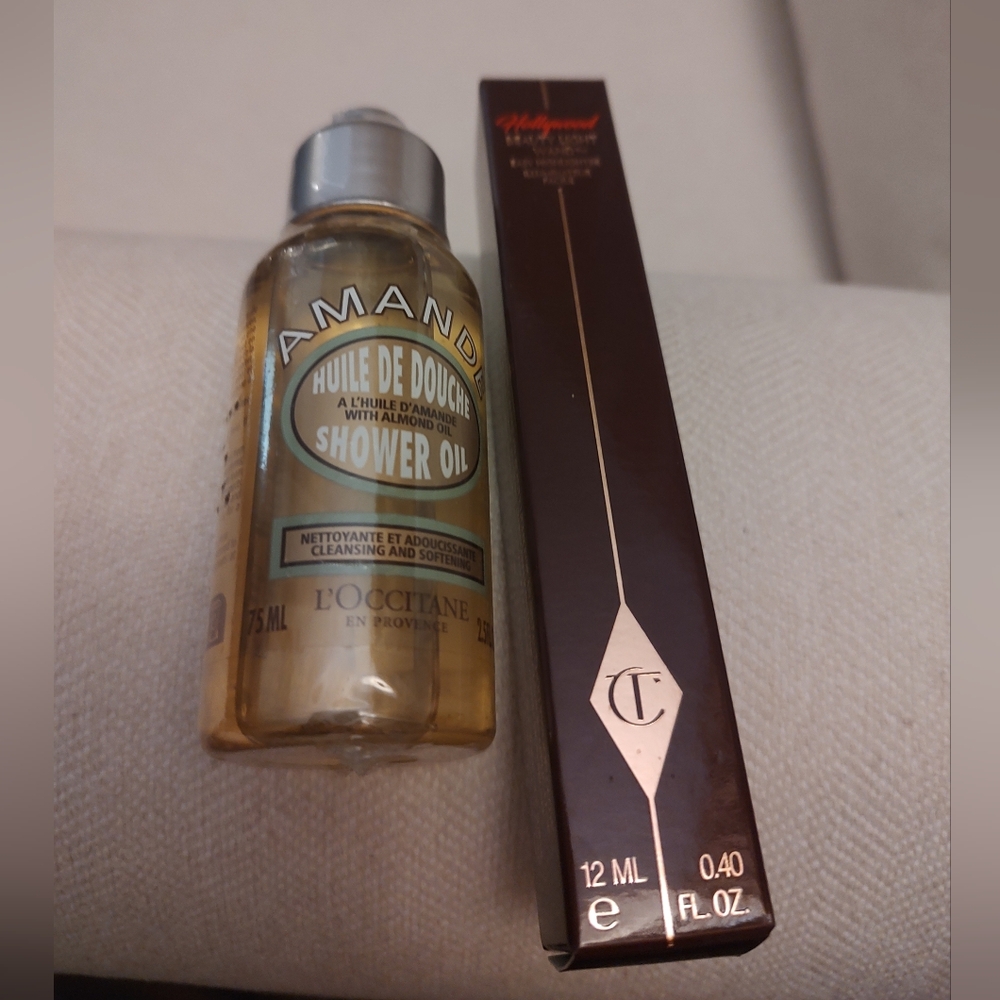 Charlotte Tilbury Spotlight Highlighter And L'Occitane Almond